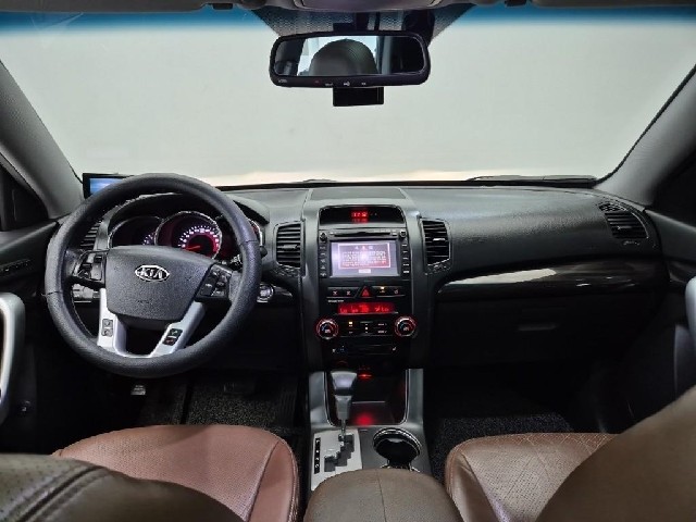 6081000024R7.jpg