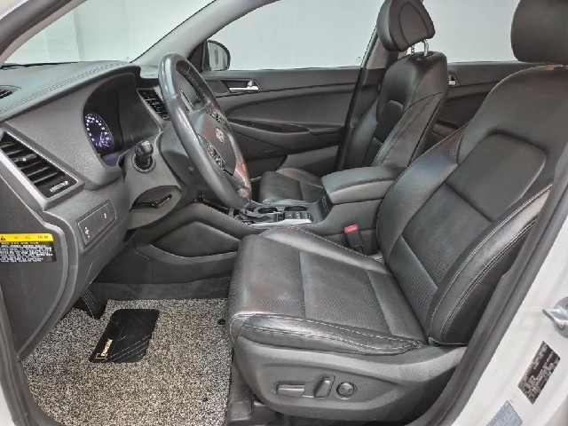 6091001697R11.jpg