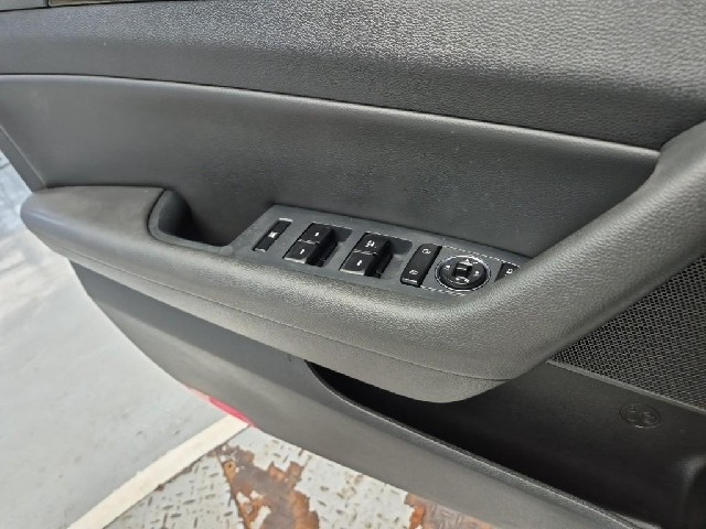 6101500055R19.jpg