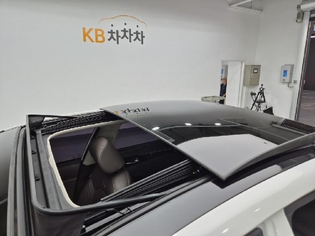 6091001610R13.jpg