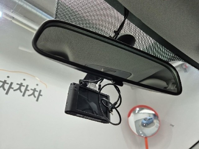 6101000539R13.jpg