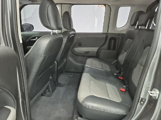6101000345R12.jpg