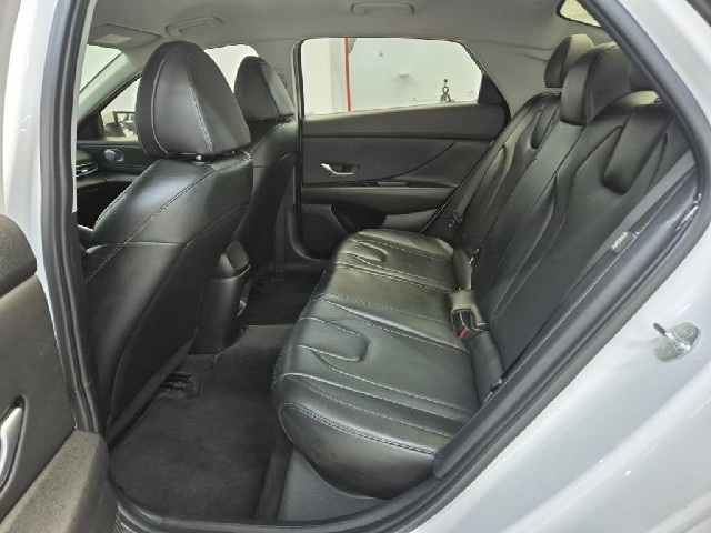 6091501817R12.jpg