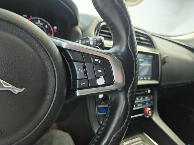 6091501117R16.jpg