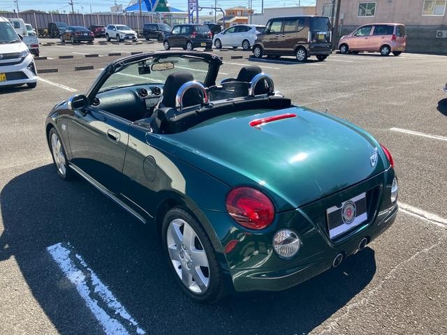 0804170A30261015W00105.jpg