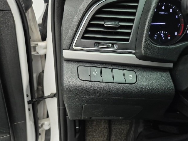 6091001989R14.jpg