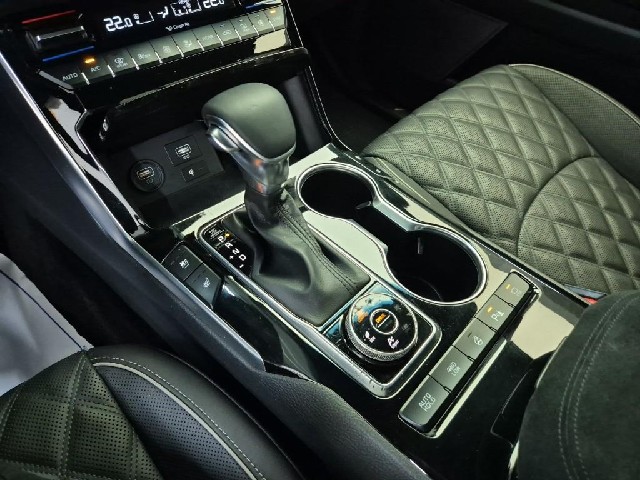 6091500611R8.jpg