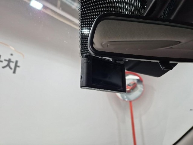 6091000627R17.jpg
