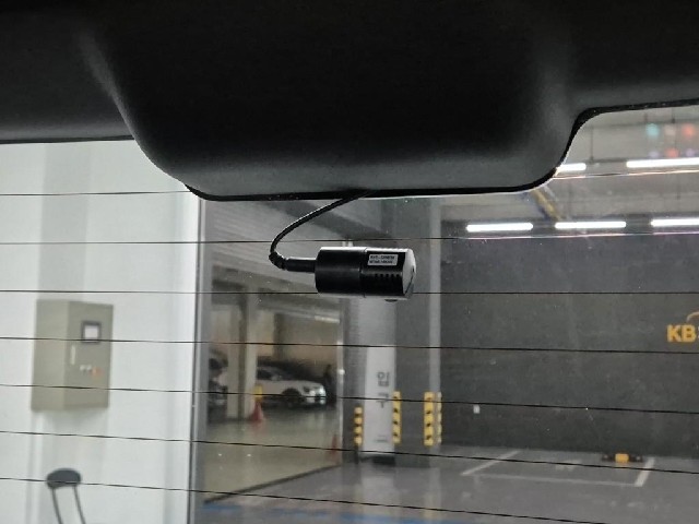 6091001414R18.jpg