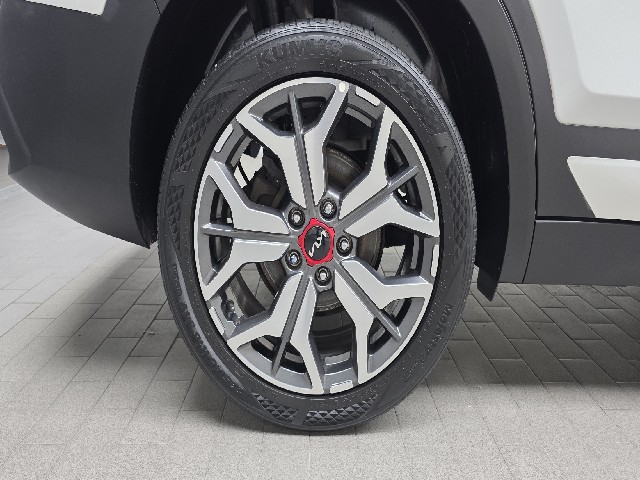 61ae7e777480fd46d959b86b3b2cfb5a.jpeg
