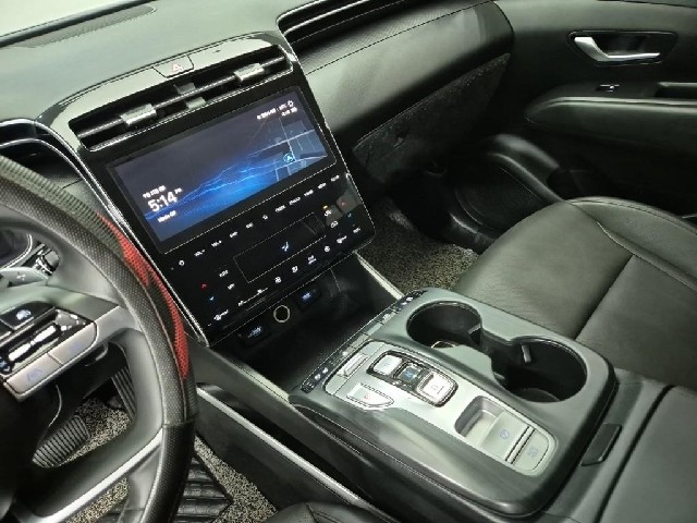 6081000856R10.jpg