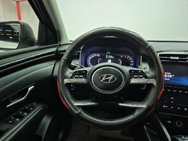 6081000856R9.jpg