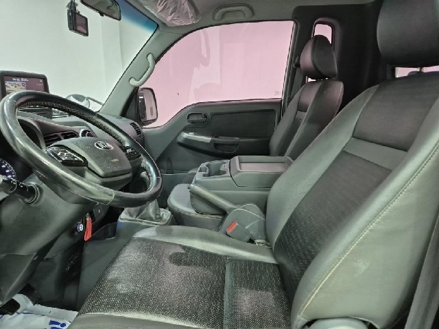 6081001681R10.jpg