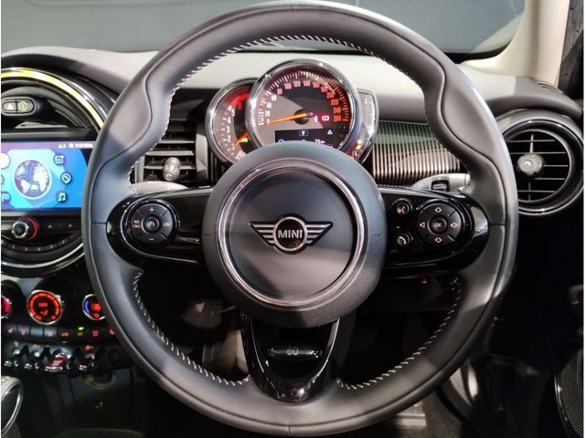 b1ef1e666af1679a38ac7810cc886b2a.jpg