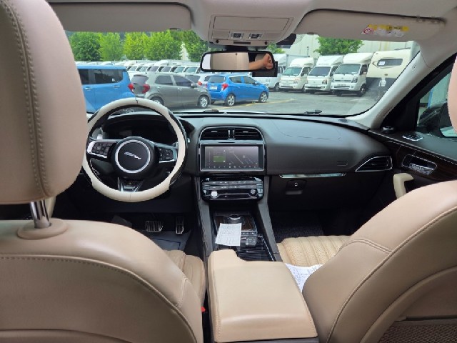 ae89610b70d7f17535fc29db8a25ebcf.jpeg