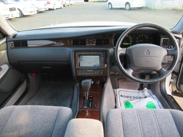 0404187A30260329W00212.jpg