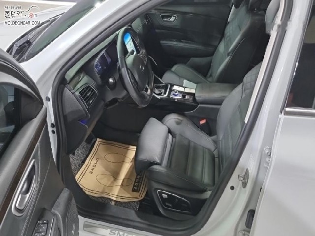 9ae83a86060c0c5bfd5edfec5be90b27.jpeg