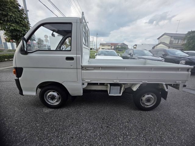 2bb7745aa6048cae10f437b3f1c6ed9c.jpg