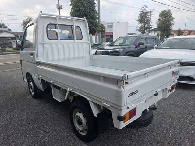 f5991c6b15592febba2d4ff1fcd60044.jpg
