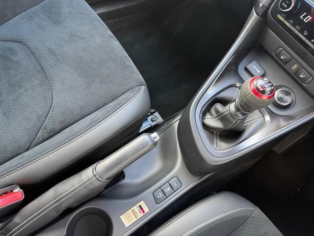 dcb1e317056f52375bcb9264cab93855.jpg