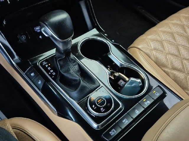 6081501960R8.jpg