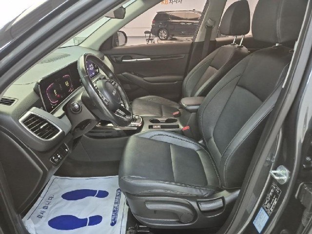 6081501866R11.jpg