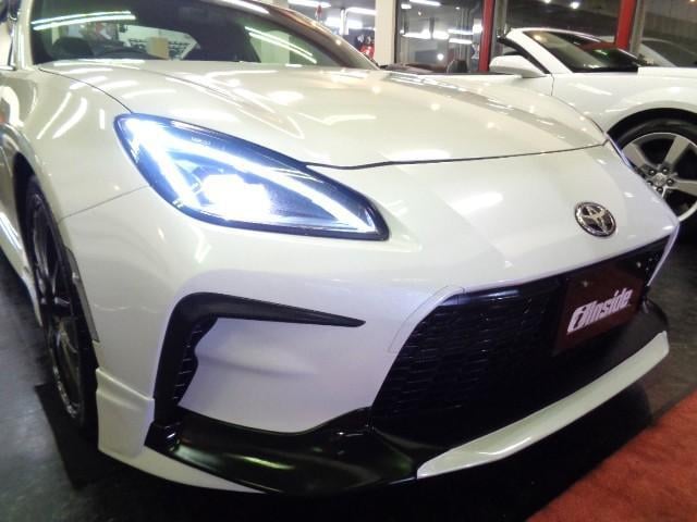 0700895A30251019W00205.jpg