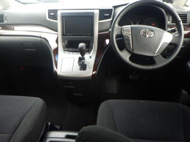 bc82f527cb9d53e21b782e1b3a81d572.jpg