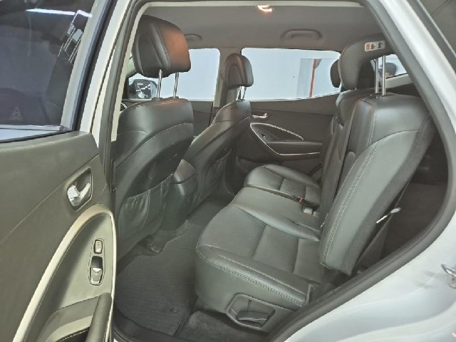 6081501629R12.jpg