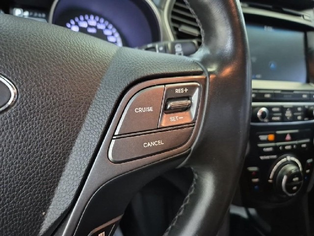 6081501629R15.jpg