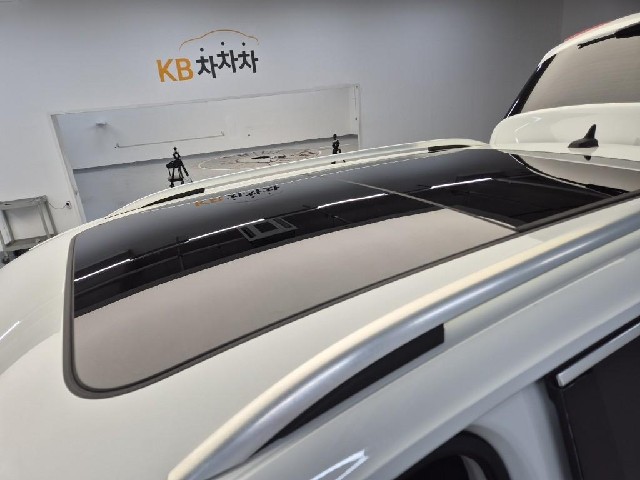 6091500215R13.jpg