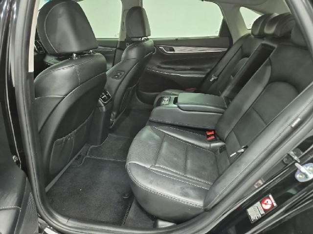 6091000792R12.jpg