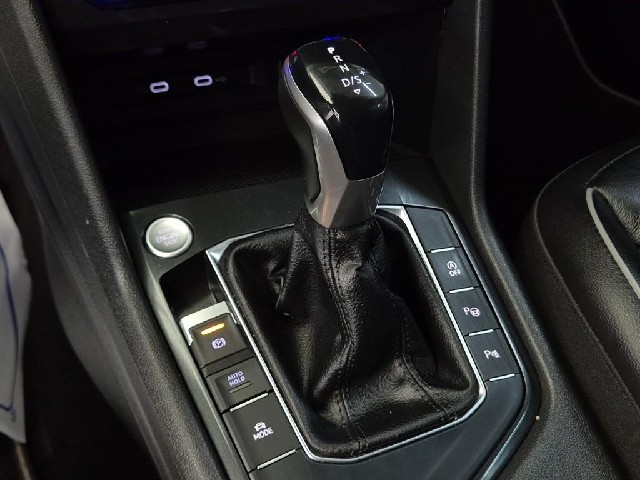6091000715R8.jpg
