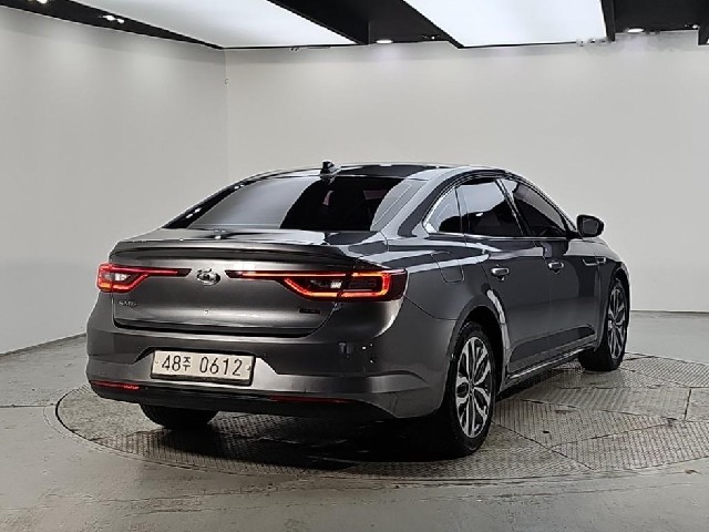 66e7f3f741c764a24a97f899dd97ffce.jpeg