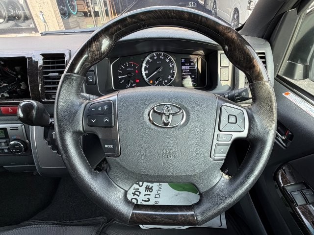 51ab12b4d5f8abcb74e6ffd3906210e9.jpg