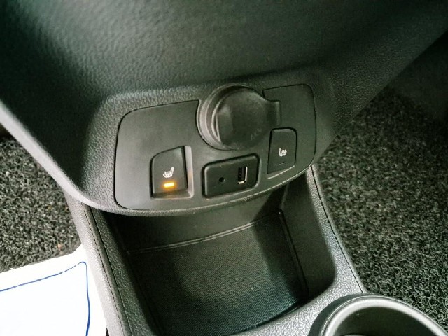 6011000336R15.jpg