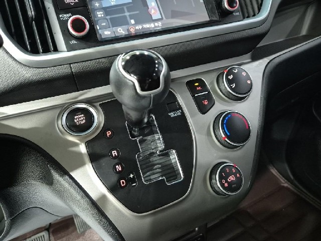 6051002194R8.jpg