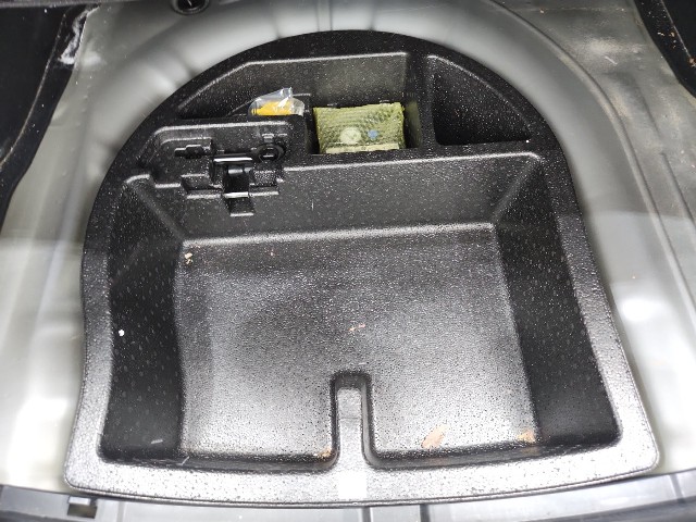 lotterental_090923117_E71qD_9.jpg