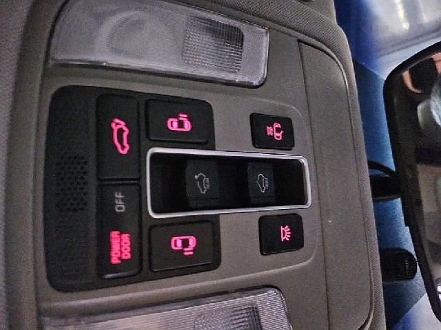 957ae97efc42f9f13f0e202a1e9538e0.jpeg