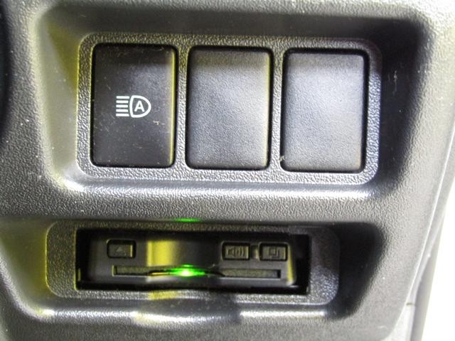 0530123A30260908W00418.jpg