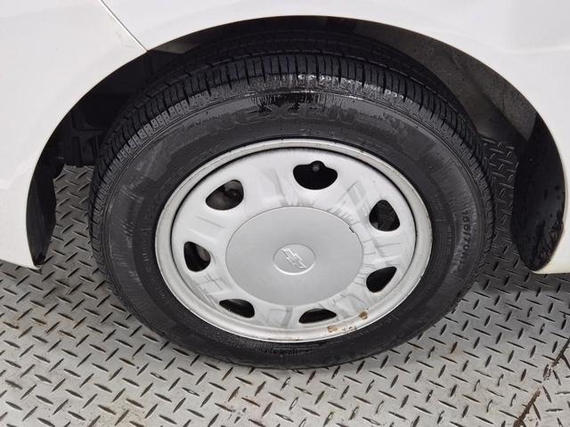6061001645R17.jpg