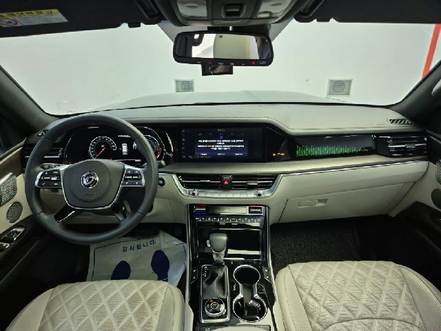 6051501032R7.jpg
