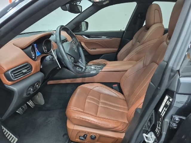 6061001257R11.jpg