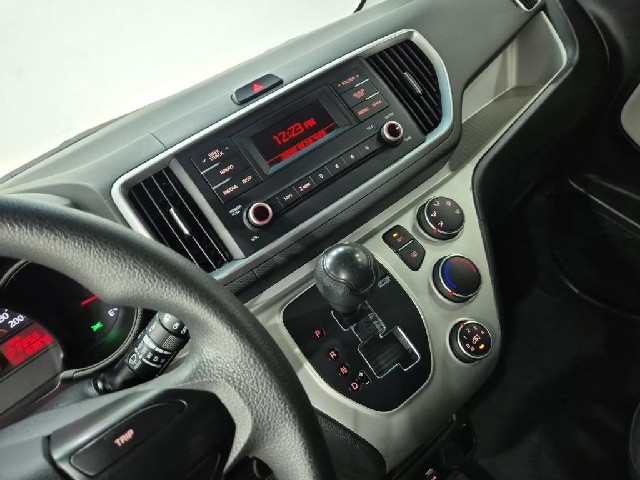 6081001812R10.jpg