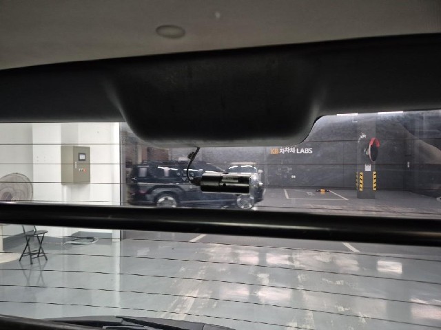 6081001812R16.jpg