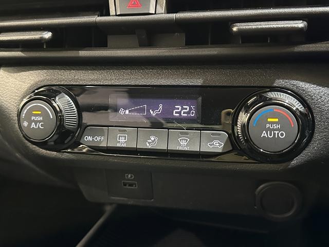 0509824A30261013W00609.jpg