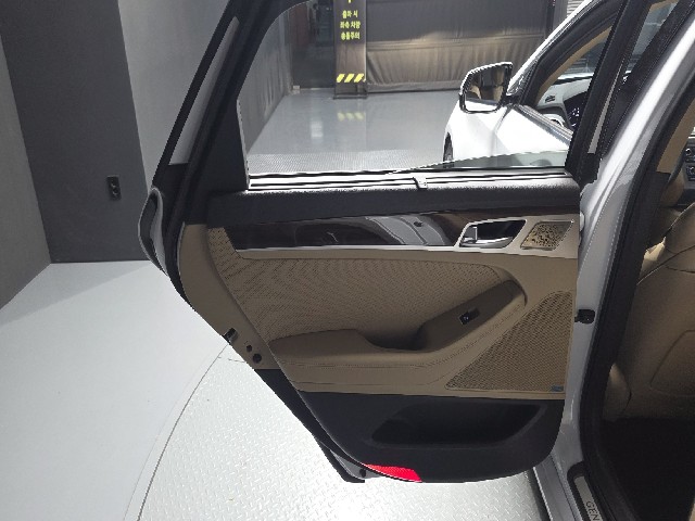 8f4a8bbf86f8464043f76f01a86e108a.jpeg