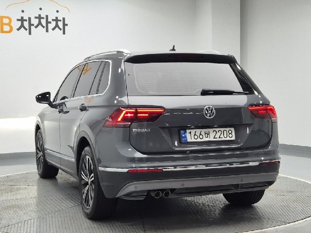 6071000036R2.jpg