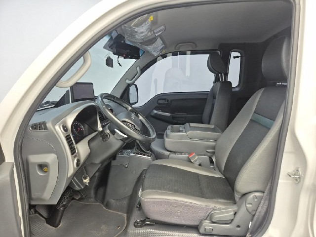 6061502253R10.jpg