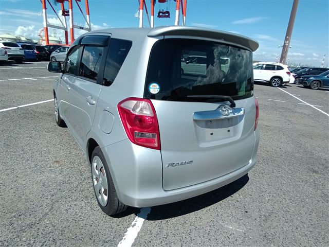 05.jpg